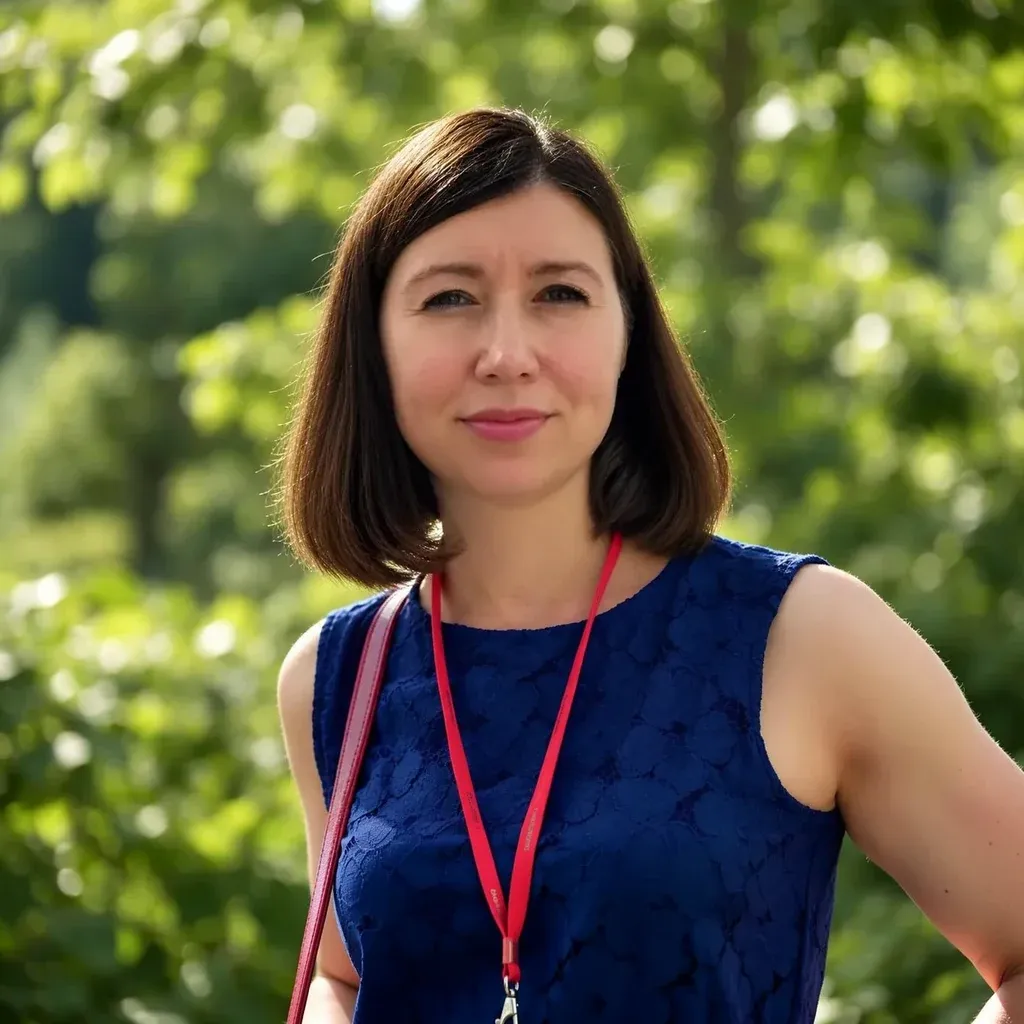 Nina Bazhenova — викладач IH Kyiv